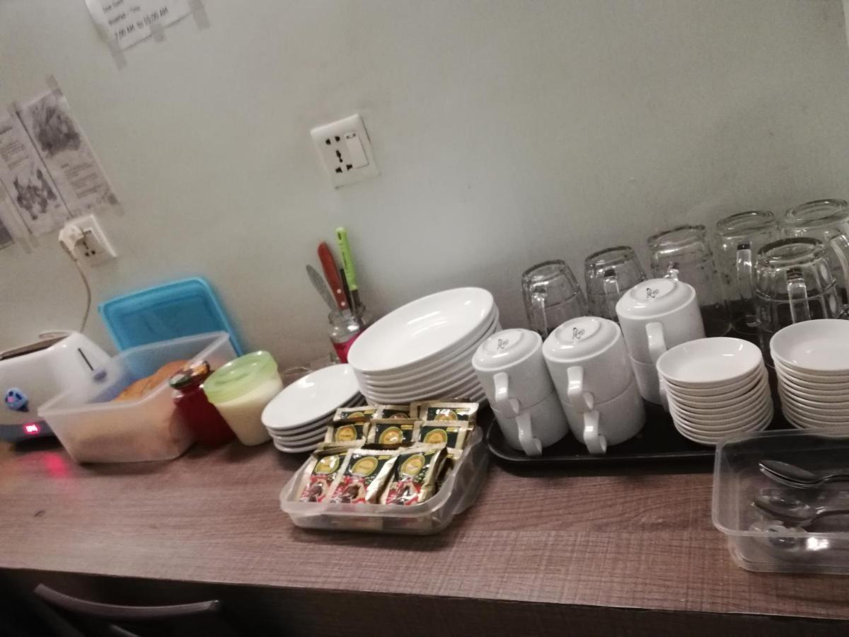 يانغون Hostel Latha المظهر الخارجي الصورة
